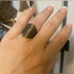 💰 2/$10 Ring rustic Aztec looking size 6 /Premier